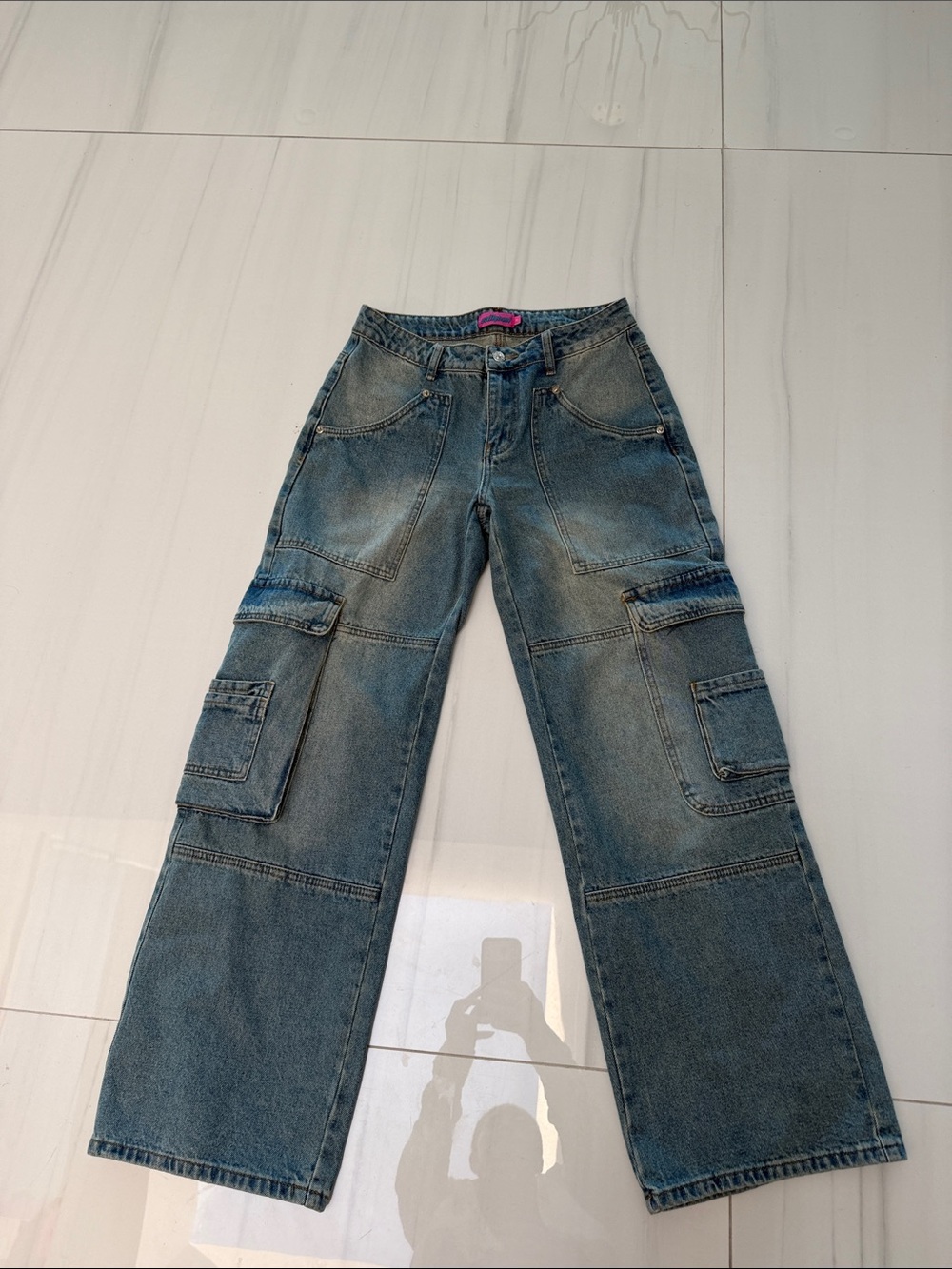 Edikted Wide Leg Cargo Jeans in Faded Blue